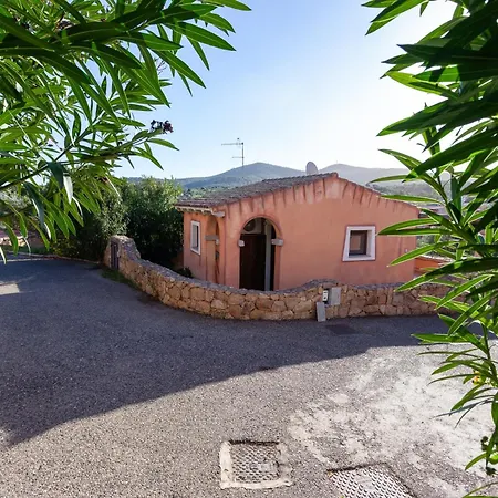 Casa Teodoro Feriehus *